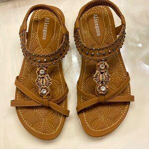 Alicegana Sandals - size 7